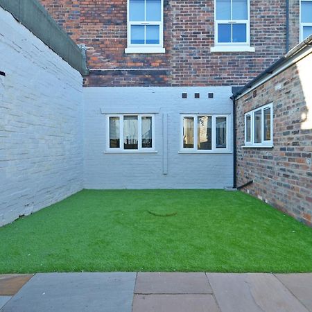 Townhouse Plus @ London Road Stoke Экстерьер фото