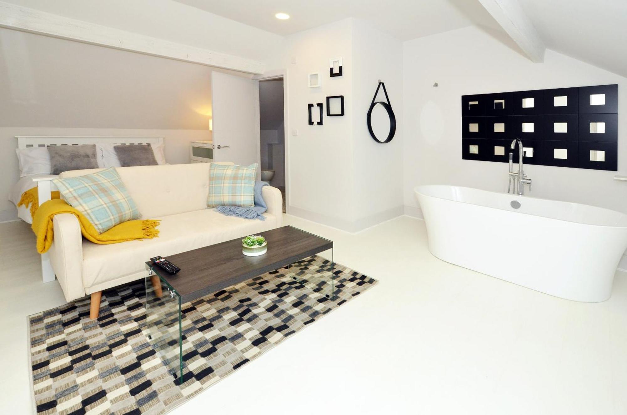 Townhouse Plus @ London Road Stoke Экстерьер фото
