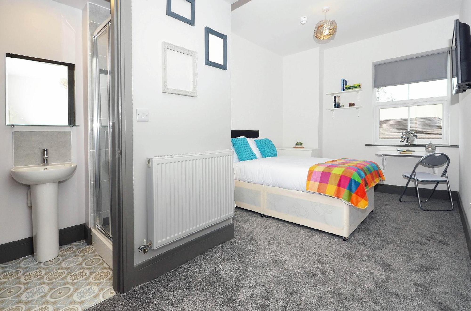 Townhouse Plus @ London Road Stoke Экстерьер фото